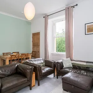 Apartment Pass The Keys Renovated 2bed Flat In Quiet Area Near The Meadows, Edinburgh