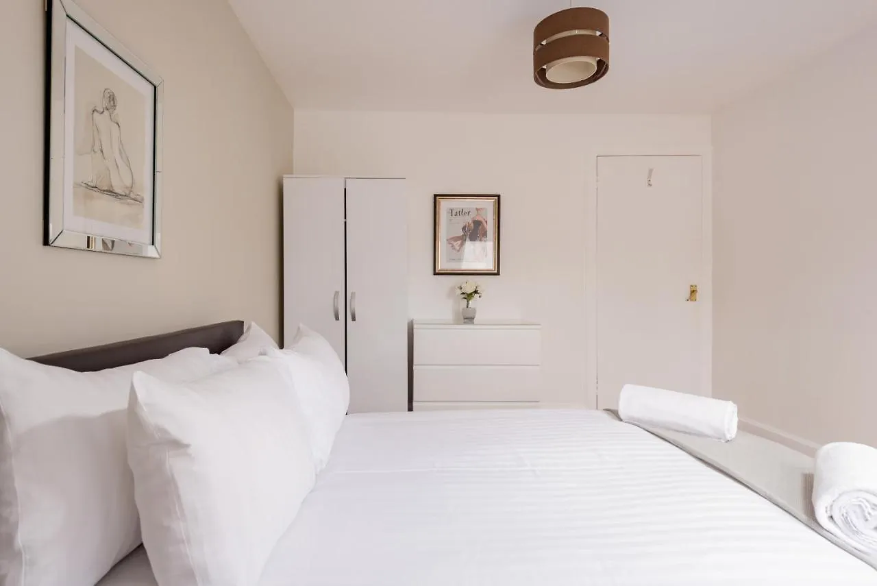 The South Bridge Apartment Edinburgh 0*,  United Kingdom